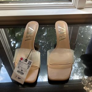 ZARA HEEL